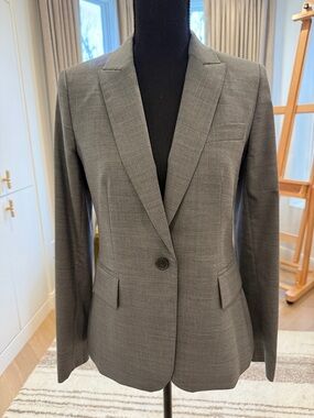 Club Monaco Women's Gray Tailored Blazer
